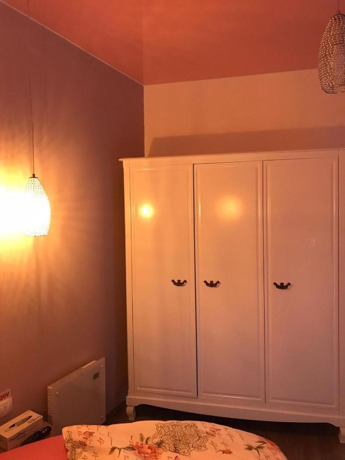 סינאיה Sweet Pink By Miro Apartment מראה חיצוני תמונה